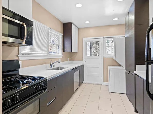 Vista Magnolia, 1201 W 27th St #A1dc28d0e, Los Angeles, CA 90007