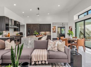 199 N Obsidian Loop, Palm Springs, CA 92264