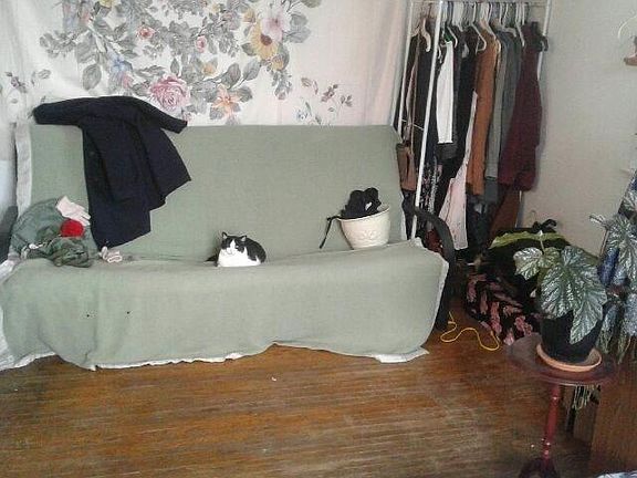 2nd image of 212 S Grant St APT 3