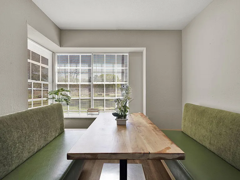 Green Terrace Ln — Photo 2