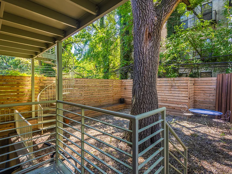 776 Putnam Ave #1 — Photo 14