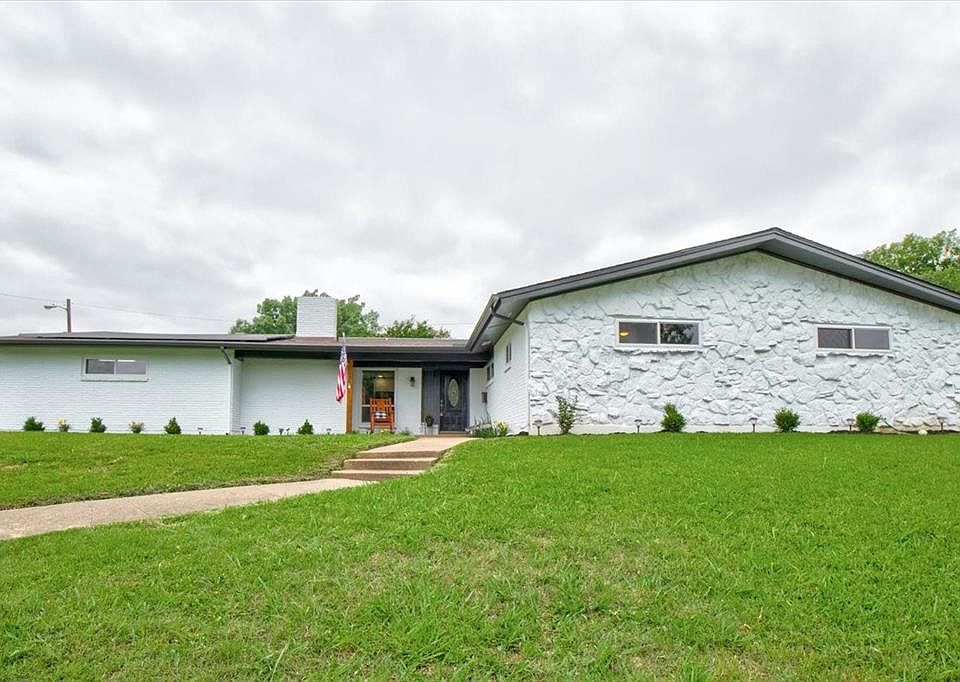 1st image of 4501 Starlight Dr