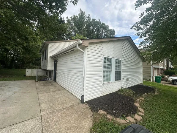 5113 Baywood Dr, Louisville, KY 40241
