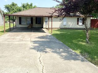 3995 Russell Dr, Beaumont, TX 77703