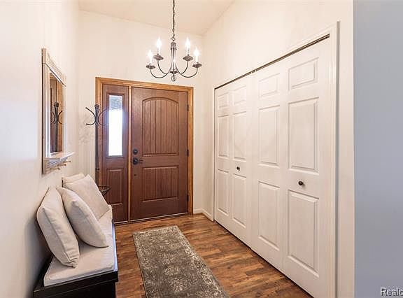 3rd image of 16598 Trailway Dr