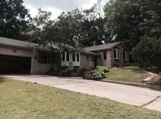 11903 Lake Street Ext, Minnetonka, MN 55343