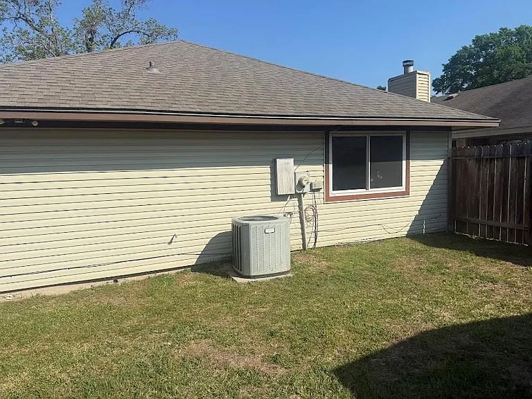 3114 Clear Wing St — Photo 18