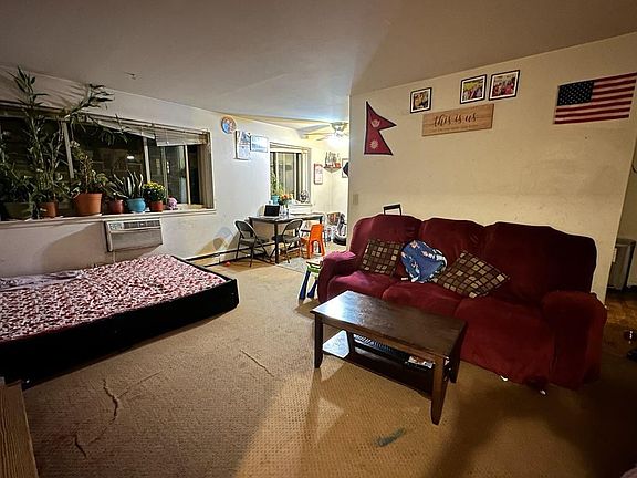 4th image of 1060 W Hollywood Ave