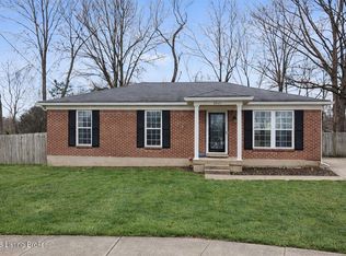 6905 Jessica Ct, Pewee Valley, KY 40056