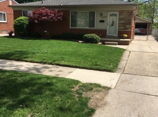 24576 Teppert Ave, Eastpointe, MI 48021