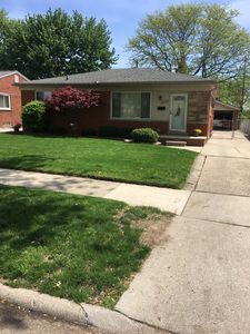 24576 Teppert Ave, Eastpointe, MI, 48021