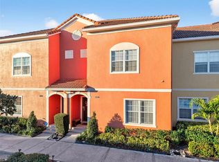 8957 Majesty Palm Rd, Kissimmee, FL 34747