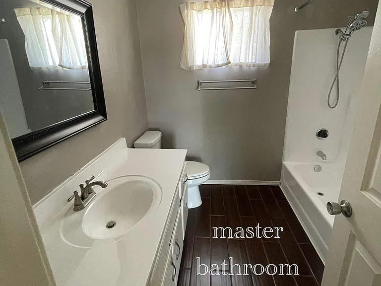 605 E Lugonia Ave #5 — Photo 6
