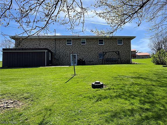 2nd image of 79 Township Road 1284
