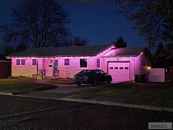 4th image of 842 Claire View Ln