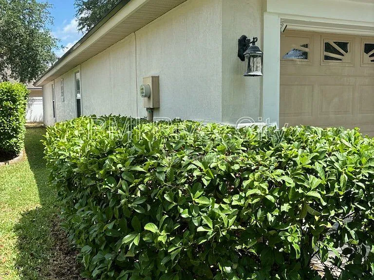 3800 Pebble Brooke Cir — Photo 3