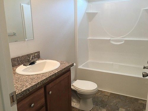 5th image of 13326 Pinewood Dr