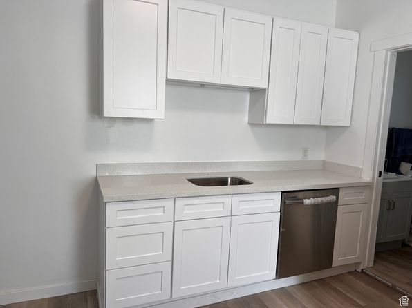 salt-lake-city-utah-145094430 picture