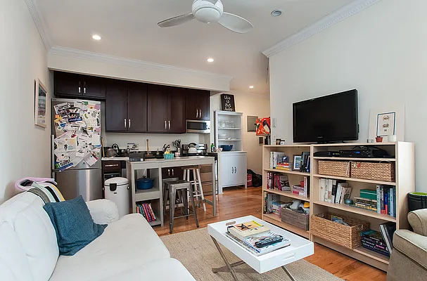 Rented by OGI Management | media 12