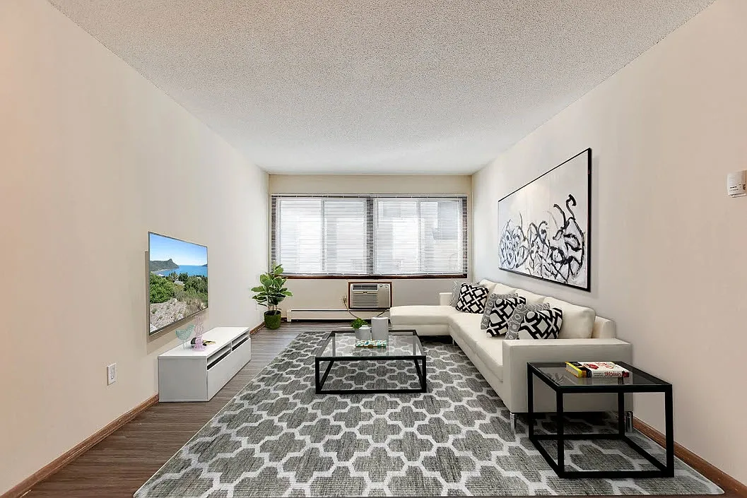 3016 Grand Avenue S. — Photo 3