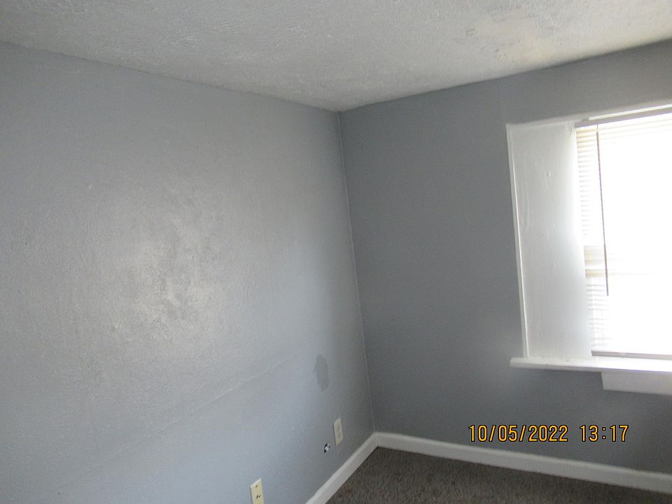 1st image of 12521 McGowan Ave