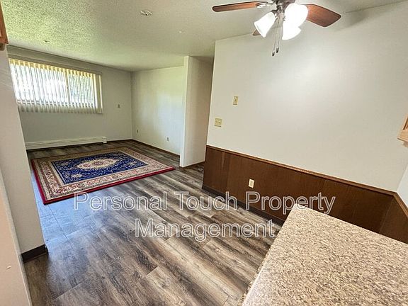 4th image of 320 6th St S #3