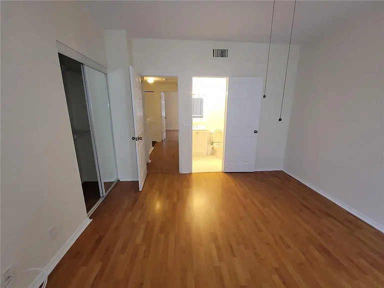 78 Simonton Cir — Photo 17