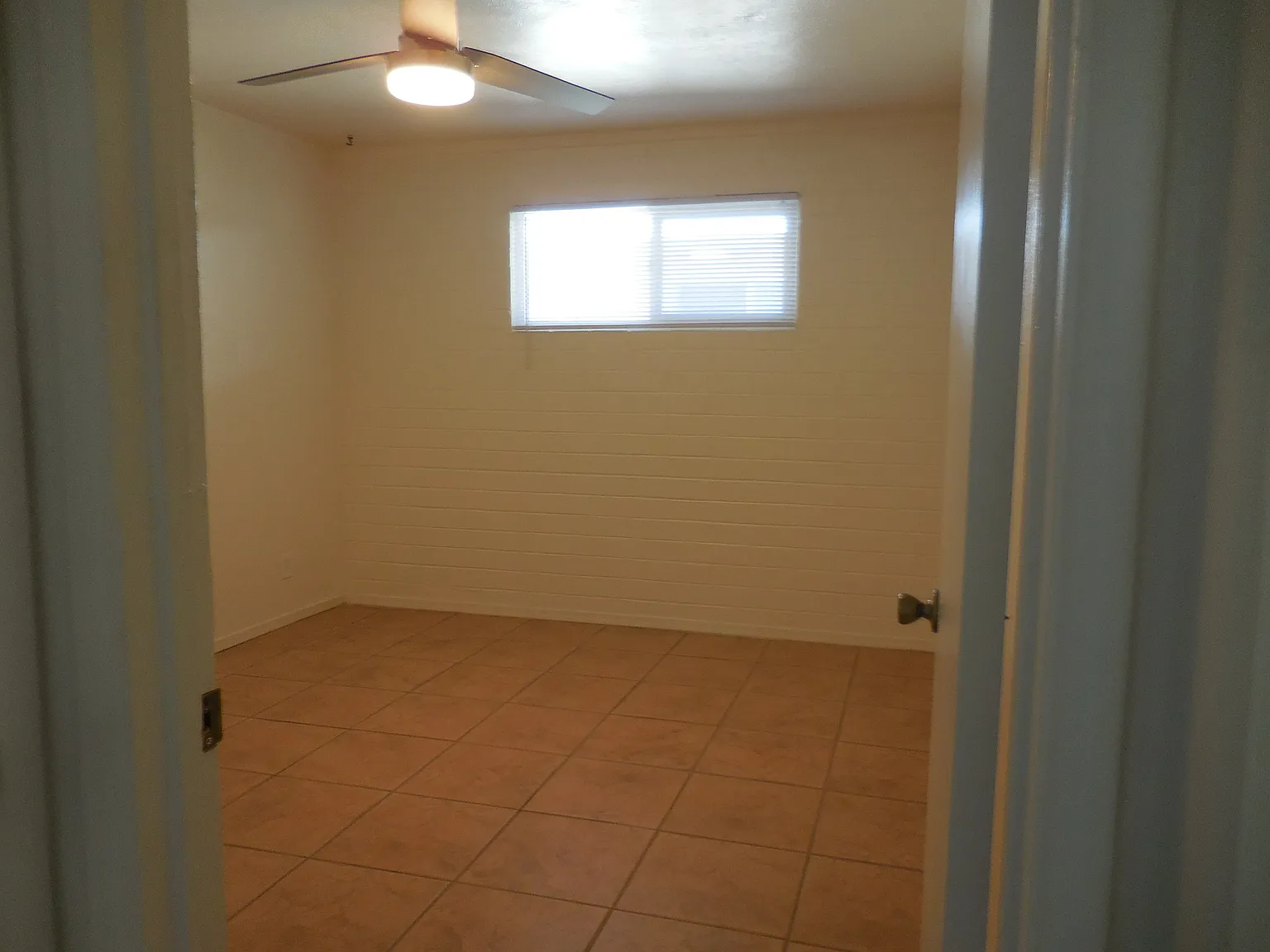 2 bed, 750 sqft, $1,350 — Photo 4