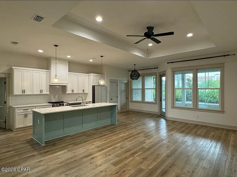 4640 Delwood Park Blvd — Photo 3