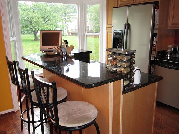 5th image of 6512 Brookleigh Way