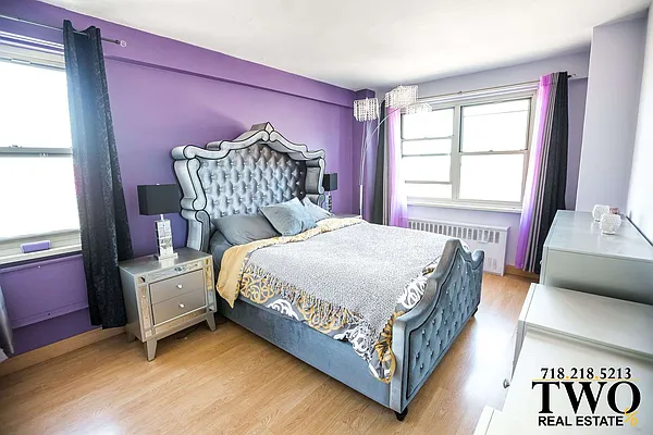 Sold by TwoRealEstate LLC | media 29