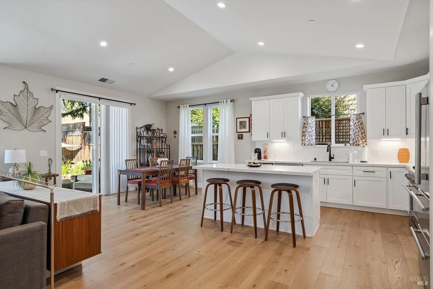 363 Graciela Drive - Photo 6