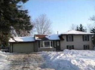 8813 York Rd, Bloomington, MN 55431