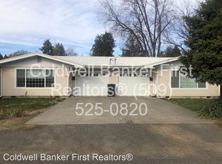 614 SW 3rd St, College Place, WA 99324