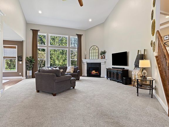 2nd image of 5390 Aldie Mill Dr