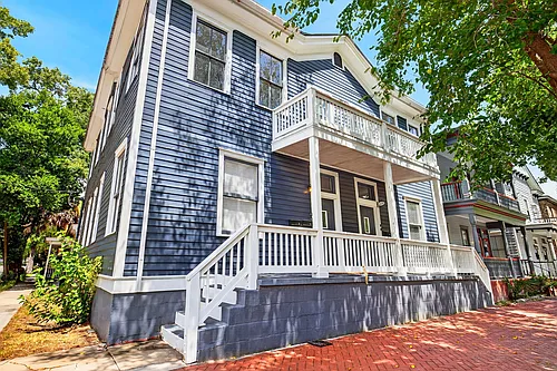 1419 Barnard St #A Photo 1 1419 Barnard St #A Photo 1