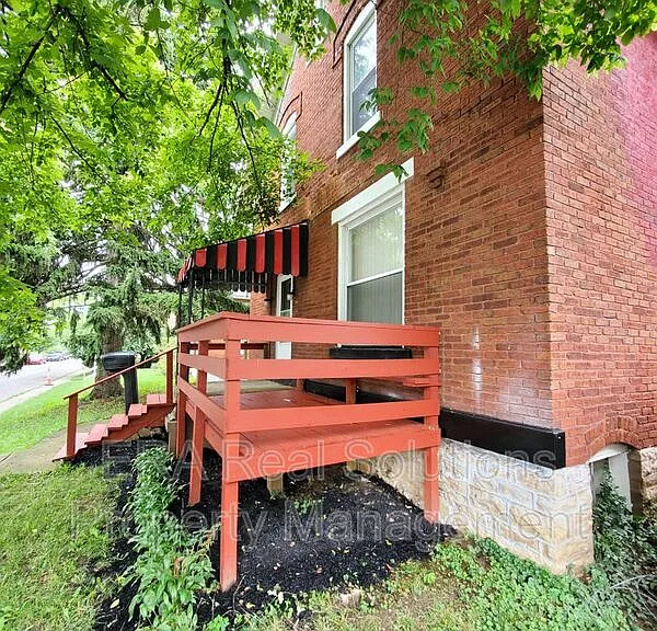 80 Warren Ave — Photo 7