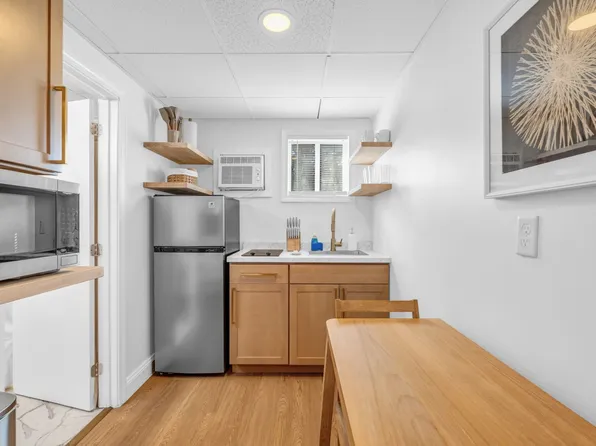 174 E Grand Ave, Old Orchard Beach, ME