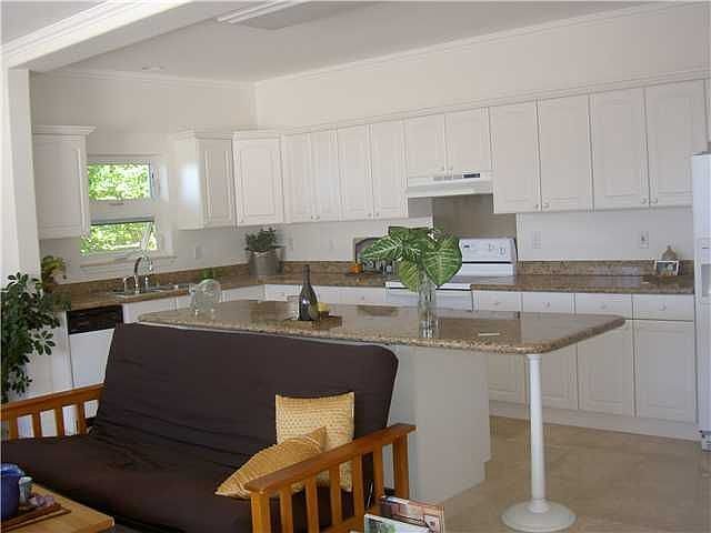 Granite and Travertine Kitchen