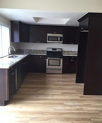 4th image of 23068 Vought St