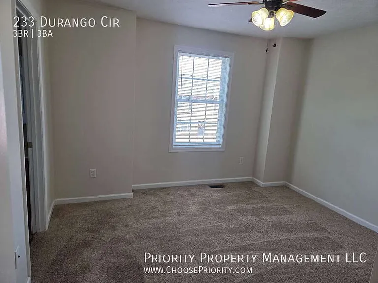 233 Durango Cir — Photo 11