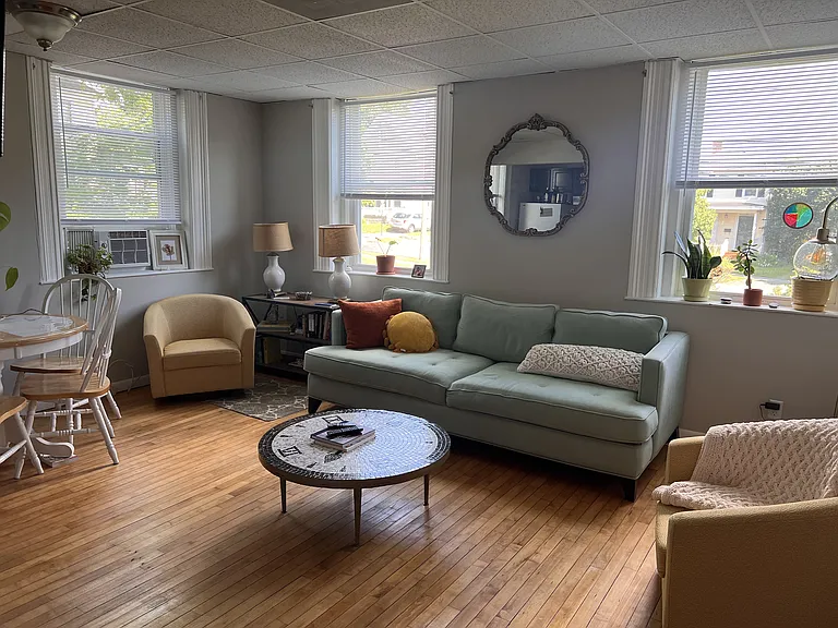 141 High St #13 — Photo 3