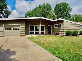 6636 Sherborn Rd, Parma Heights, OH 44130