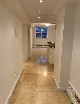 Rented by CitySites Real Estate Group | media 3