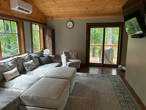4th image of 1068 Settlers Valley Way