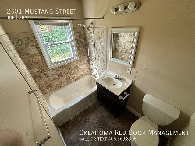 2301 Mustang St — Photo 4