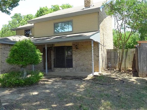 5th image of 532 Renee Ln