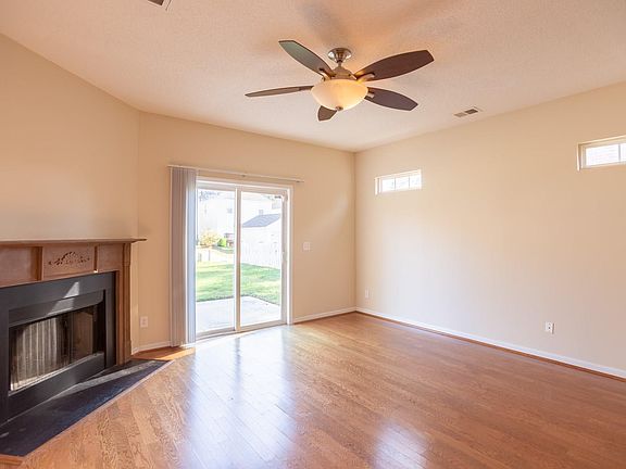 4th image of 1828 Lake Carolina Dr