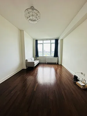 Rented by Oxford Property Group | media 16