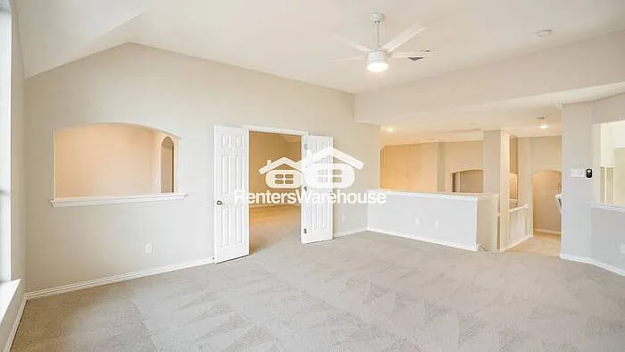 508 Lilac Ln — Photo 35